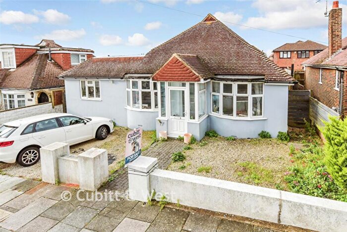 3 Bedroom Detached Bungalow For Sale In Baywood Gardens, Woodingdean, Brighton, East Sussex, BN2