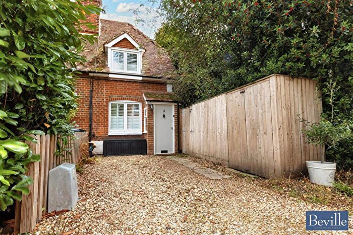 3 Bedroom End Of Terrace House For Sale In Common Lane, Binfield Heath, Henley-On-Thames, RG9