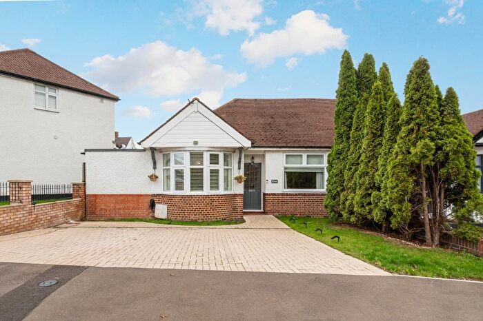 3 Bedroom Bungalow For Sale In Firswood Avenue, Ewell, Surrey, KT19
