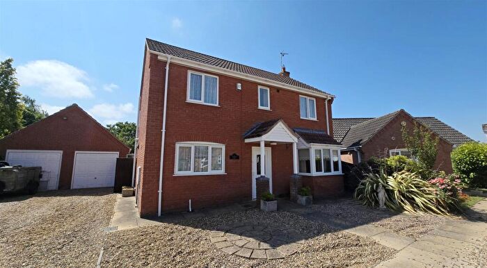 3 Bedroom Detached House For Sale In Chestnut Close, Lutton, PE12