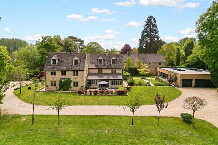 6 Bedroom Detached House For Sale In Lower Slaughter, Cheltenham, GL54