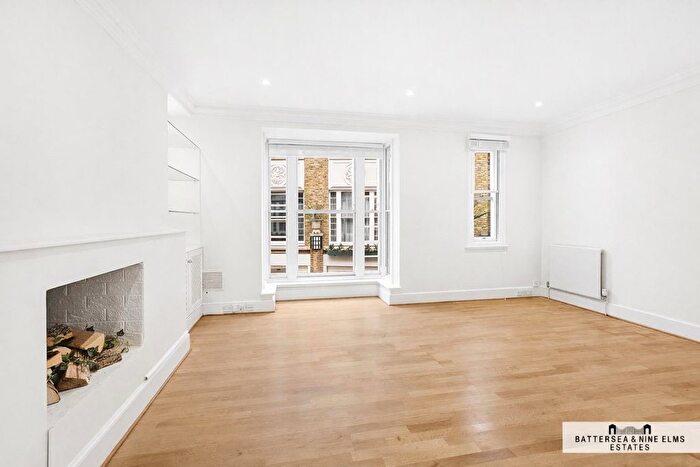 3 Bedroom Town House To Rent In Charles Ii Place, London, SW3