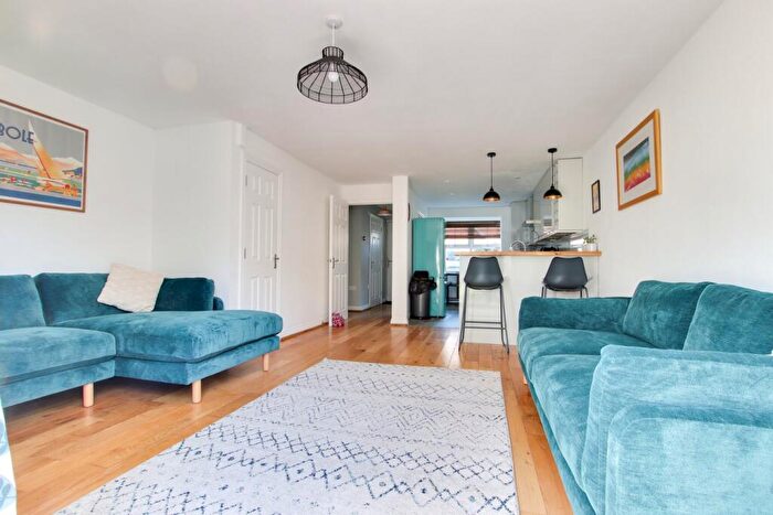 4 Bedroom Semi-Detached House For Sale In Buckland Gardens, Lymington, SO41