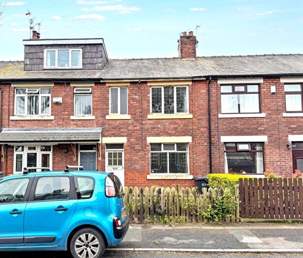 3 Bedroom Terraced House For Sale In Prince Edward Avenue, Denton, Manchester, M34
