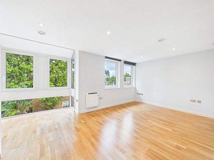 Studio To Rent In Old Lodge Place, St Margarets, TW1