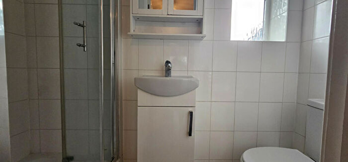 Studio To Rent In Charles Grinling Walk, London, SE18