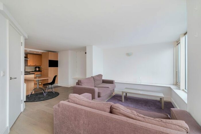 2 Bedroom Flat To Rent In Artichoke Hill, London, E1W