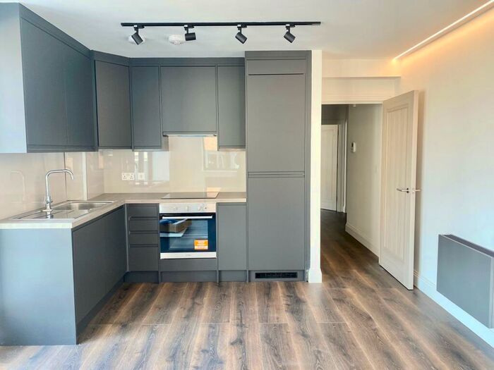 2 Bedroom Apartment To Rent In Denmark Place, Tring, HP23