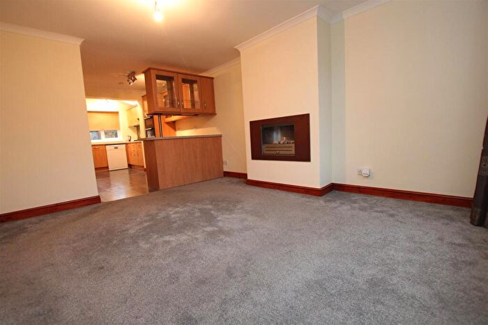 4 Bedroom Detached House For Sale In Twyford Road, Eastleigh, SO50