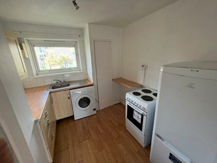 1 Bedroom Apartment To Rent In Golden Grove, St Marys, Southampton, SO14
