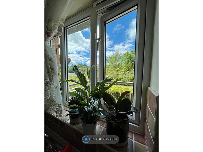 2 Bedroom Semi-Detached House To Rent In Grangemoor Court, Cardiff, CF11