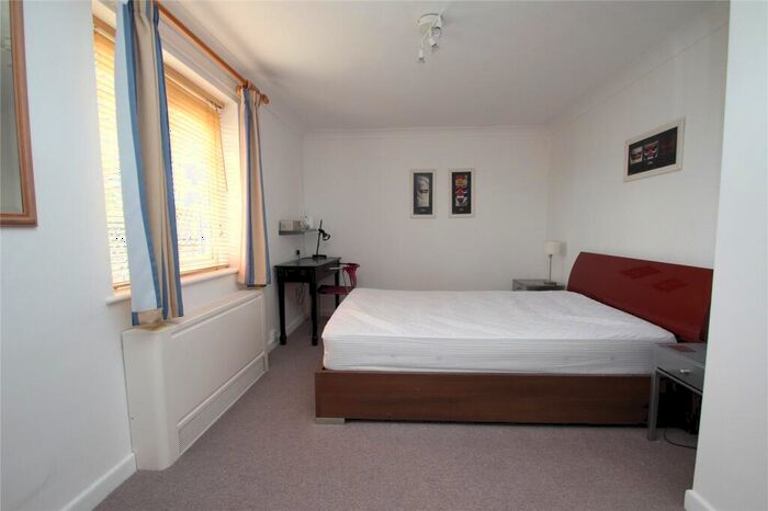 Property To Rent In Buckskin Lane, Kempshott, Basingstoke, Hants, RG22