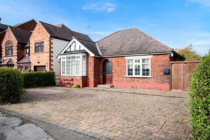 2 Bedroom Detached Bungalow For Sale In Holly Road, Retford, DN22
