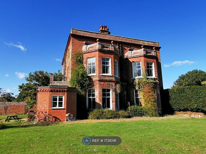 3 Bedroom Flat To Rent In Ditchingham House, Ditchingham, Bungay, NR35