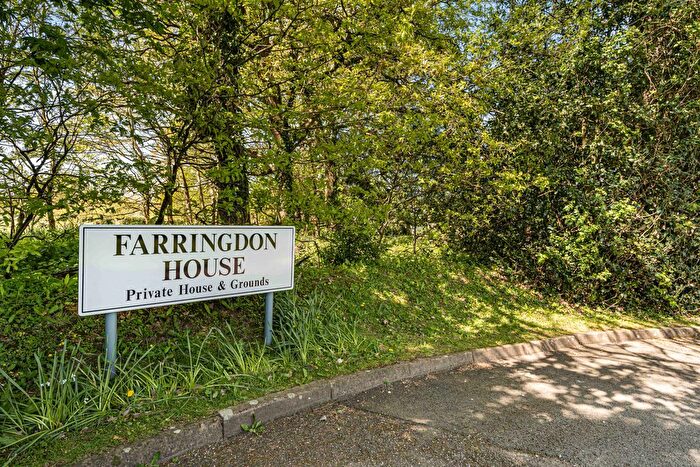 2 Bedroom Flat For Sale In Farringdon House, Farringdon, Exeter, EX5