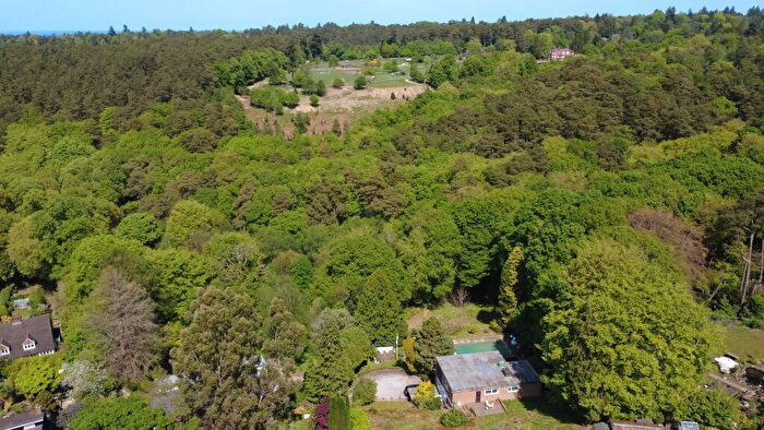 4 Bedroom Detached House For Sale In Glen Road, Grayshott, GU26