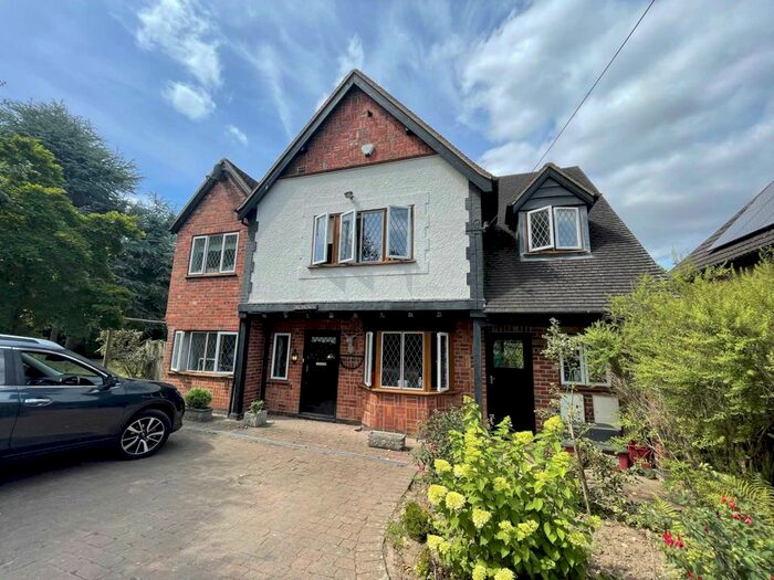 5 Bedroom Detached House To Rent In Kenilworth Road, Leamington Spa, CV32