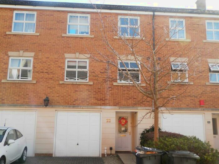 5 Bedroom Terraced House To Rent In Parnell Road Stoke Park, BS16