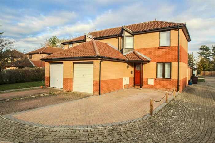 2 Bedroom Semi-Detached House To Rent In Crowther Court, Shenley Lodge, Milton Keynes, MK5