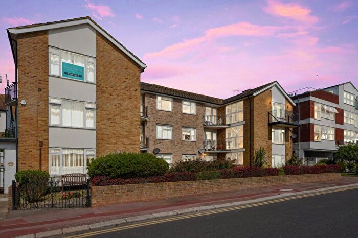 2 Bedroom Apartment To Rent In Maplin Court, Rampart Terrace, East Beach, Shoeburyness, Essex, SS3