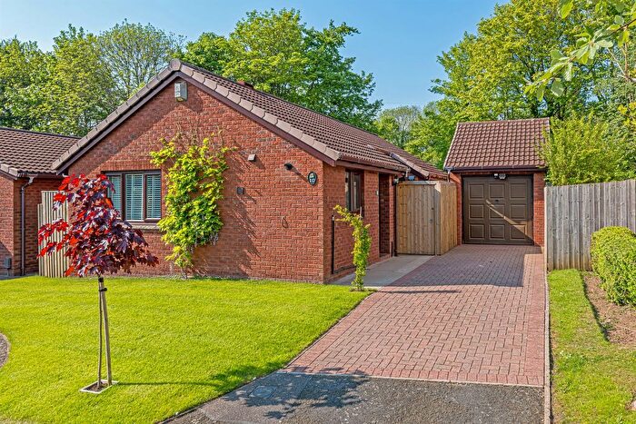 3 Bedroom Detached Bungalow For Sale In Peckforton Drive, Sutton Weaver, Runcorn, WA7
