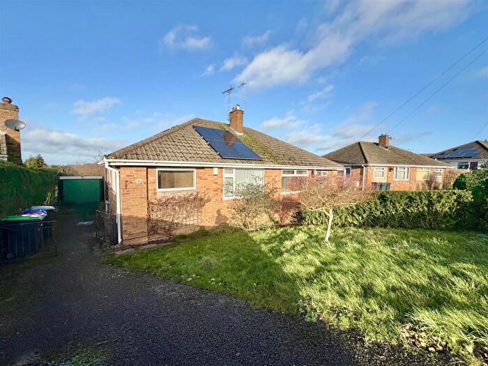 2 Bedroom Semi-Detached Bungalow For Sale In Glebe Street, Kirkby-In-Ashfield, Nottingham, NG17