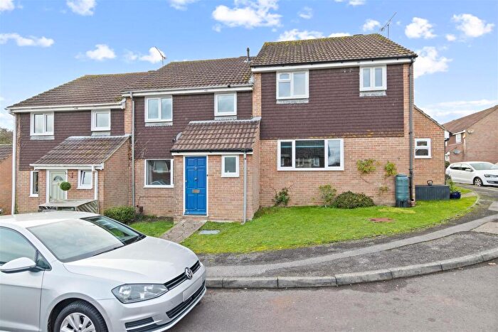 3 Bedroom Terraced House To Rent In Stoneham Park, Petersfield, GU32