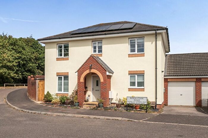 4 Bedroom Detached House For Sale In Resolution Road, Exeter, EX2