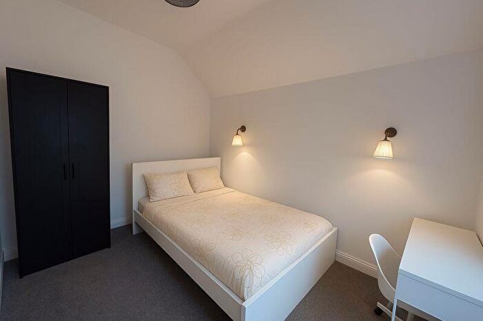 1 Bedroom Detached House To Rent In Radford Boulevard, Nottingham, NG7