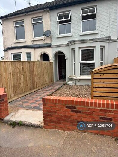 2 Bedroom Terraced House To Rent In Queen Street, Aylesbury, HP20