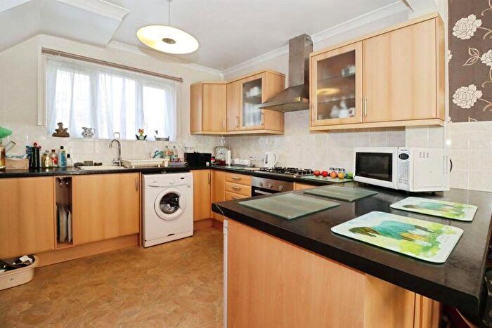 3 Bedroom Semi-Detached House For Sale In Greystoke Avenue, Southmead, BS10