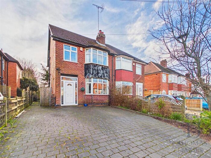 4 Bedroom Semi-Detached House For Sale In Salcombe Crescent, Ruddington, NG11