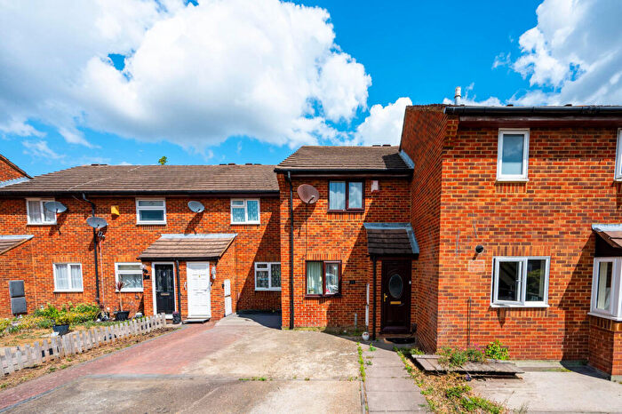 2 Bedroom Terraced House For Sale In Virginia Close, New Malden, KT3