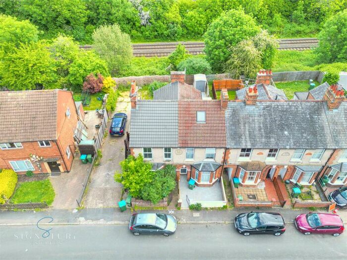 1 Bedroom Maisonette To Rent In Chiltern Street, Aylesbury, HP21