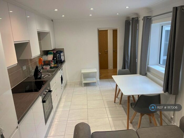 2 Bedroom Flat To Rent In Brecknock Road, London, N7