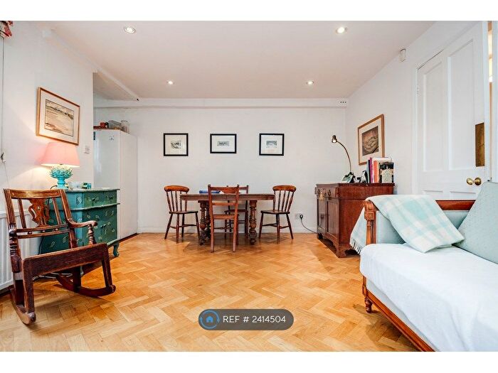 2 Bedroom Flat To Rent In Hemingford Road, London, N1