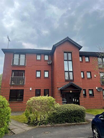2 Bedroom Flat To Rent In Sutcliffe Court Anniesland Glasgow, G13