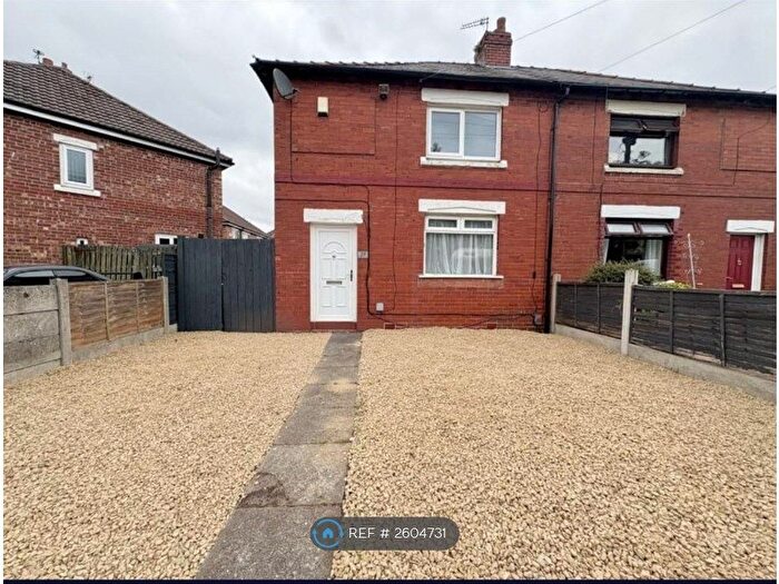 3 Bedroom Semi-Detached House To Rent In Barnfield Road West, Stockport, SK3