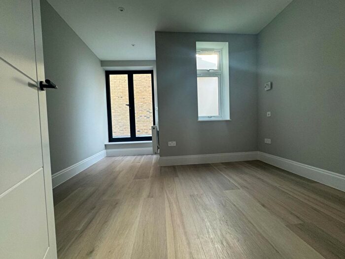 1 Bedroom Flat To Rent In Brick Lane, Shoreditch, London, E1