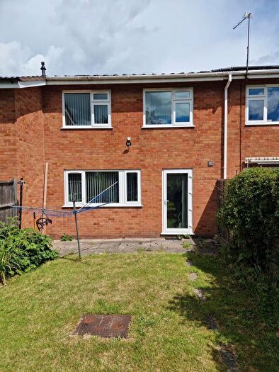 3 Bedroom Terraced House For Sale In Rowood Drive, Solihull, B92