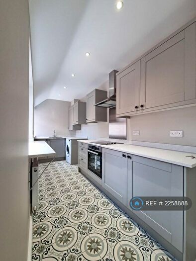 3 Bedroom Terraced House To Rent In Church Lane, Tamworth, B79