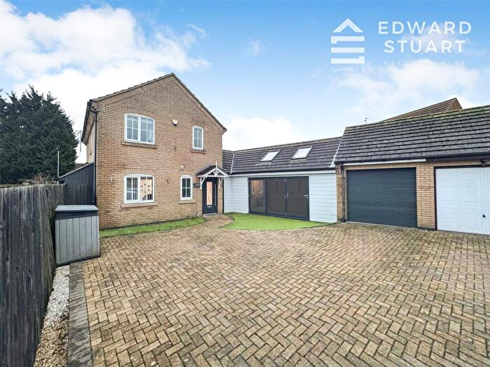 3 Bedroom Detached House For Sale In Wisbech Road, Thorney, Peterborough, Cambridgeshire, PE6