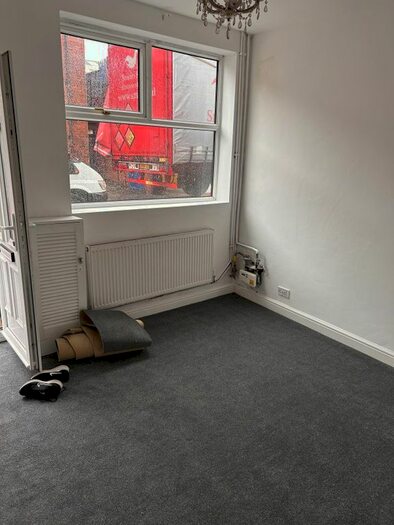 3 Bedroom End Of Terrace House To Rent In Glendale Street, Burslem, Stoke-On-Trent, ST6