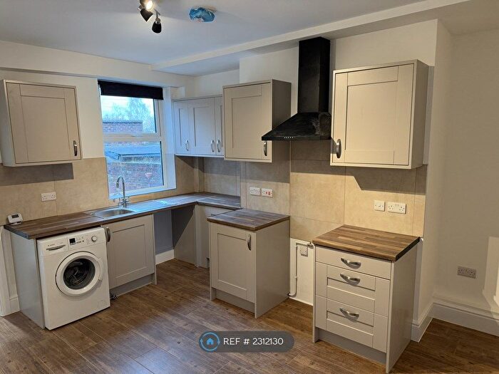 3 Bedroom Terraced House To Rent In Burton Road, Barnsley, S71