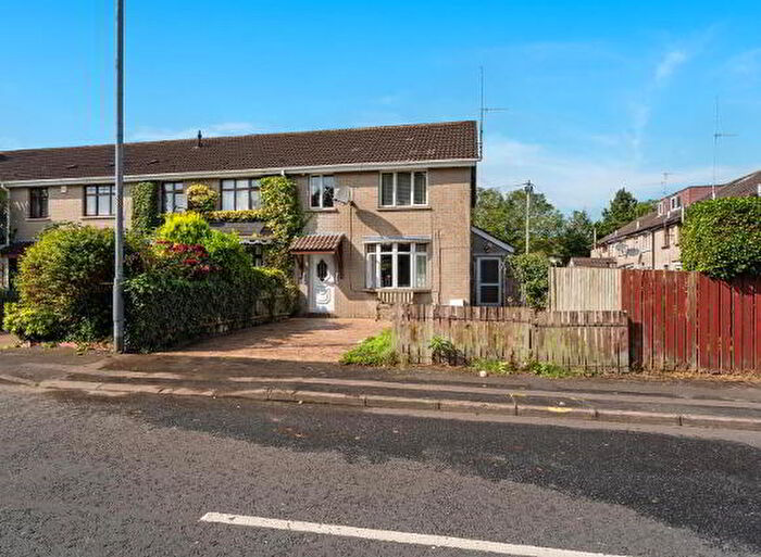 4 Bedroom End Of Terrace House For Sale In Gardenmore Road, Belfast, BT17