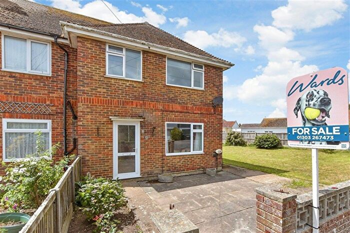 3 Bedroom Semi Detached House For Sale In Redoubt Way, Dymchurch, Kent, TN29
