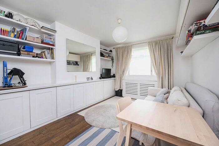 1 Bedroom Flat To Rent In Albion Road, Stoke Newington, London, N16