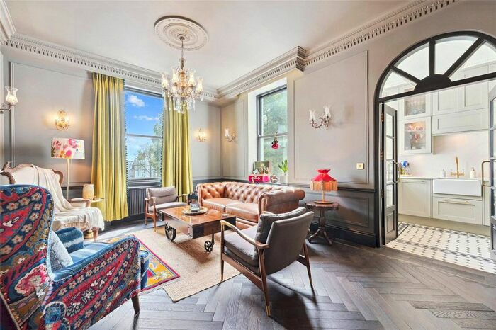 2 Bedroom Flat To Rent In Wetherby Gardens, South Kensington, SW5