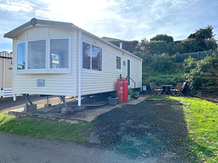 2 Bedroom Park Home For Sale In Panorama Road, Swanage, Dorset, BH19