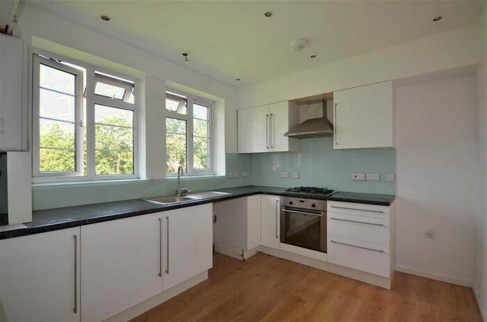 3 Bedroom Flat To Rent In Newlands Court, Forty Avenue, Wembley Park, HA9